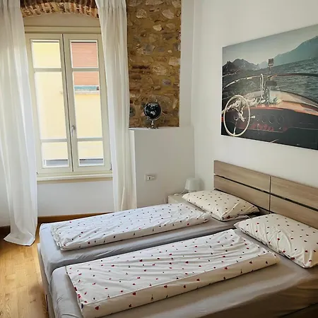 Piccolo Palazzo Vintage Apartmán San Felice del Benaco