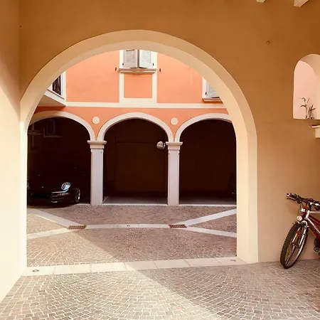 Piccolo Palazzo Vintage * San Felice del Benaco